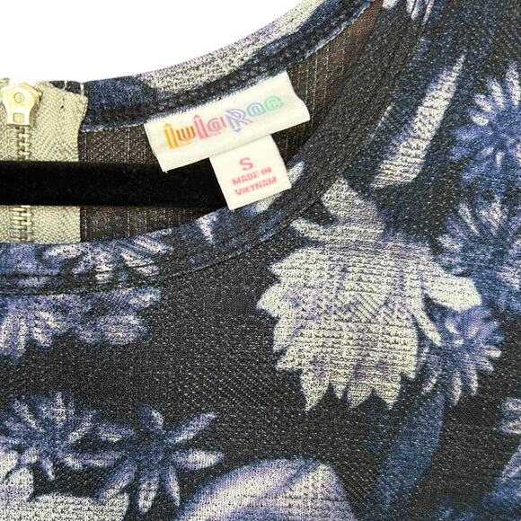 LulaRoe Women's Amelia Blue + Purple Floral Dress Size Small - Picture 4 of 5